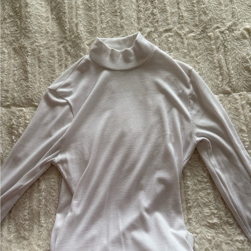 Abercrombie & Fitch Soft White Ribbed Top